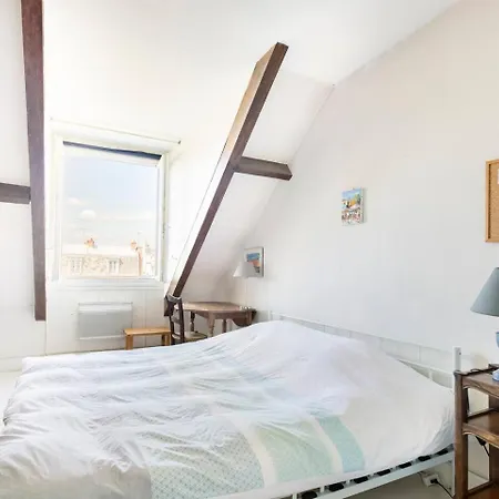 Chateau De - Et Breakfast Bed and breakfast