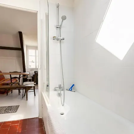 Chateau De - Et Breakfast Versailles